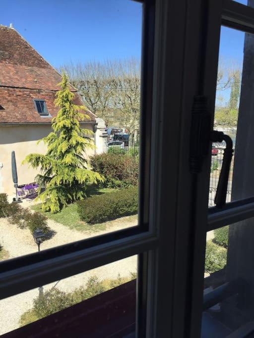 Bel Appart Au Bord De L'Eau Proche Gare Avec Wifi Auxerre Εξωτερικό φωτογραφία