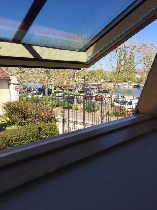 Bel Appart Au Bord De L'Eau Proche Gare Avec Wifi Auxerre Εξωτερικό φωτογραφία