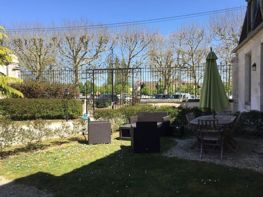 Bel Appart Au Bord De L'Eau Proche Gare Avec Wifi Auxerre Εξωτερικό φωτογραφία